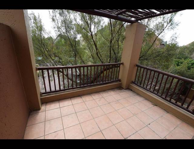 1 BEDROOM PROPERTY TO RENT IN PINESLOPES